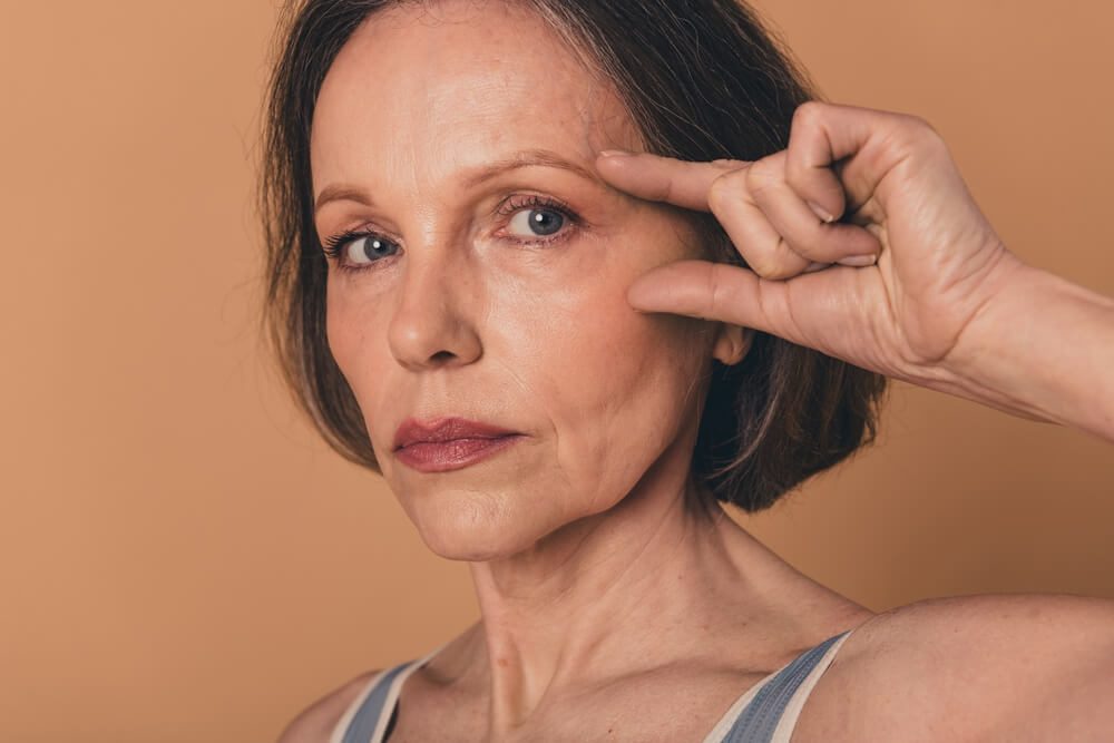 Say Goodbye to Eye Wrinkles – 3 Non-Surgical Treatments That Work | S2L